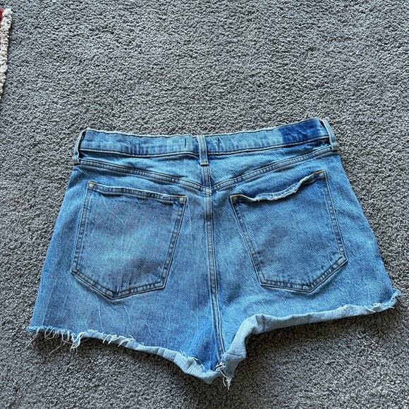 Abercrombie Mom Shorts High Rise - Picture 6 of 6